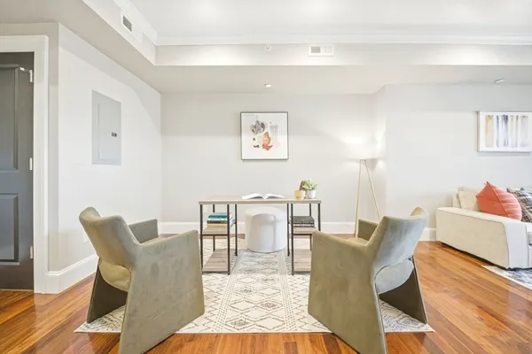 $2,695,000 | 324 Tappan Street, Unit 2, Brookline, MA 02445