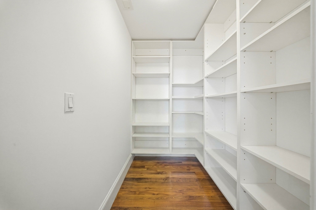 324 Tappan Street, Unit 2 Brookline, MA 02445 - Photo 7 of 23