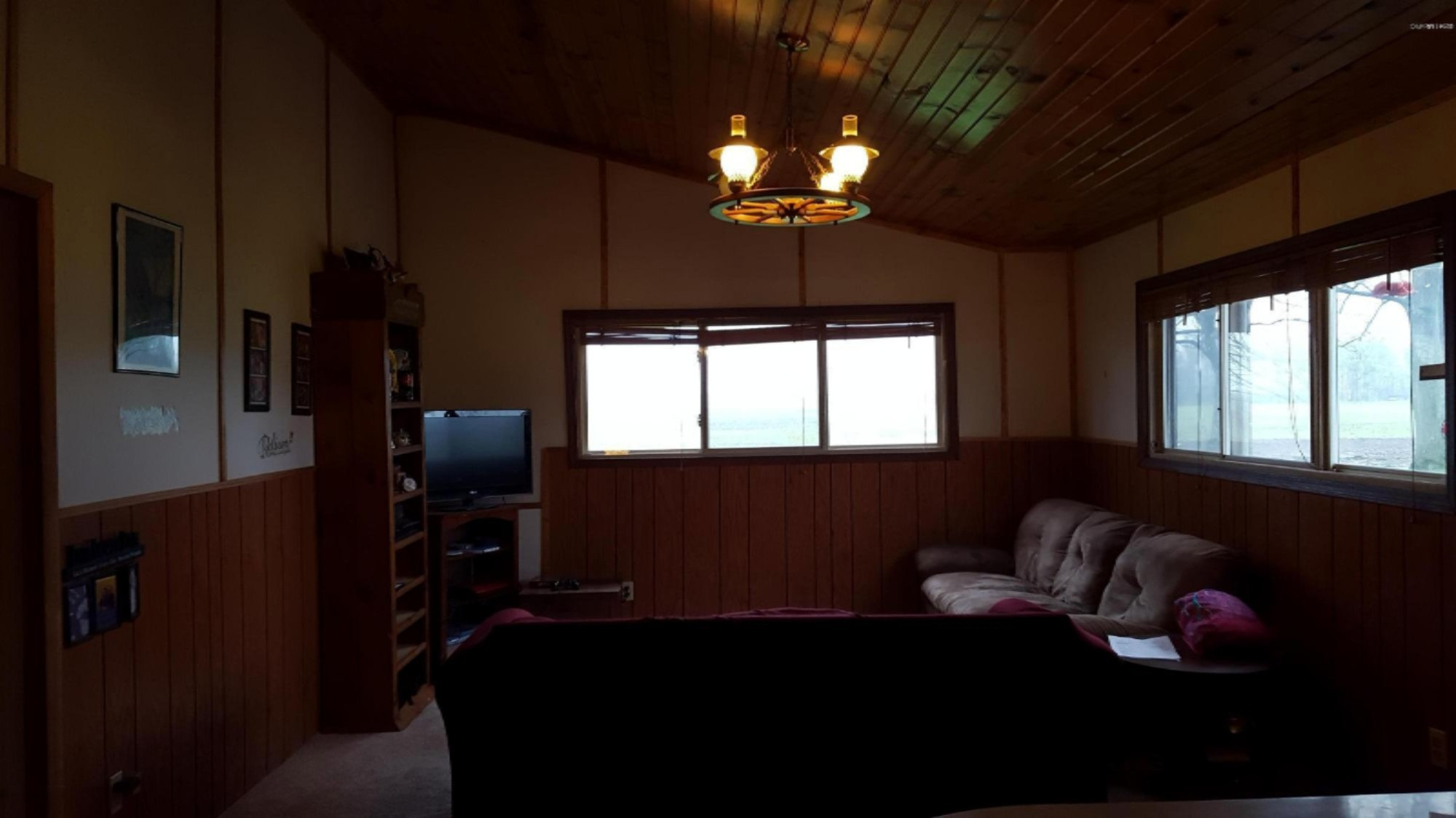 36931 County Road 352 Decatur, MI 49045 - Photo 9 of 17 20160429_091206
