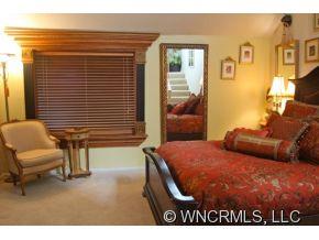 75 Maple Ridge Lane Asheville, NC 28806 - Photo 8 of 13 Gallery Image 8