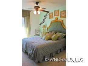 75 Maple Ridge Lane Asheville, NC 28806 - Photo 9 of 13 Gallery Image 9
