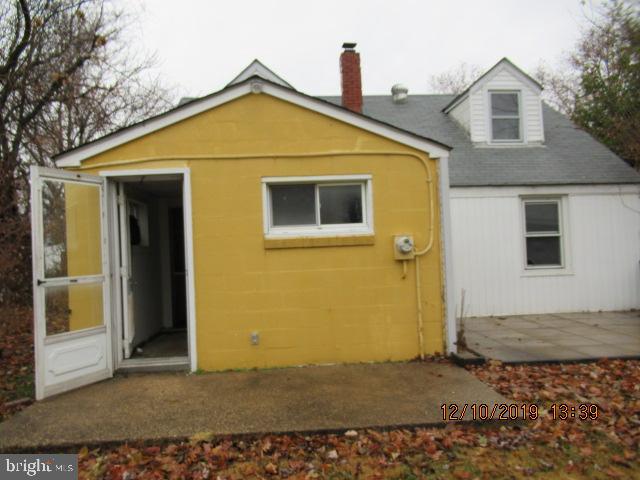 7837 Fairgreen Road Baltimore, MD 21222 - Photo 15 of 16