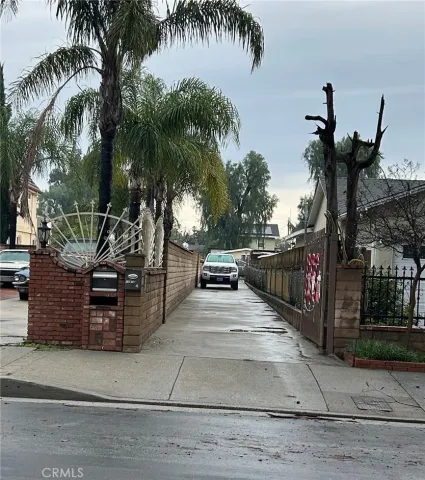 $649,000 | 10816 Variel Avenue, Chatsworth, CA 91311