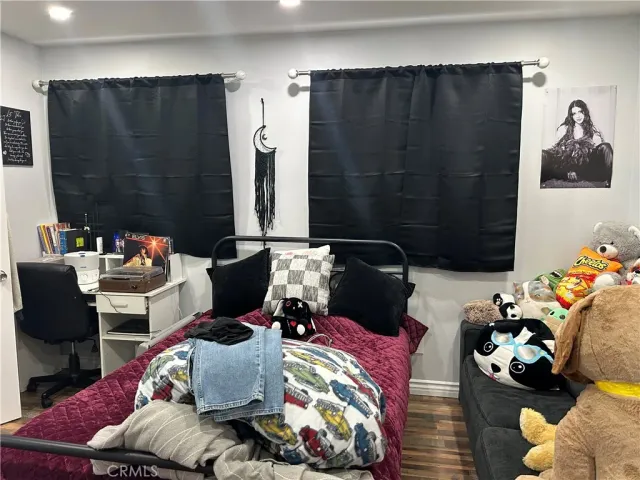 $649,000 | 10816 Variel Avenue, Chatsworth, CA 91311