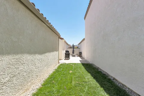 $815,000 | 807 Links View Drive, Simi Valley, CA 93065