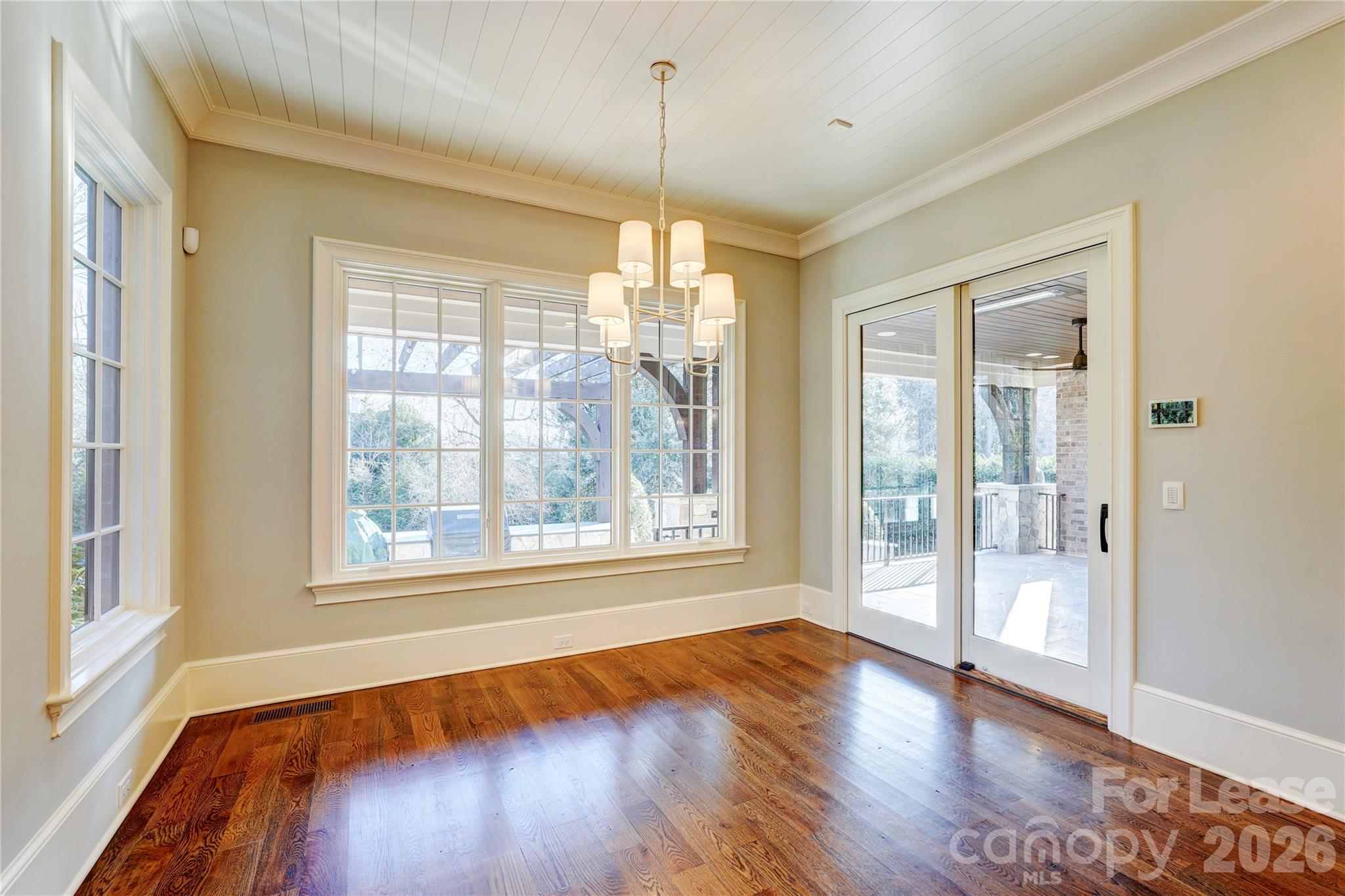 4015 Arbor Way Charlotte, NC 28211 - Photo 13 of 48