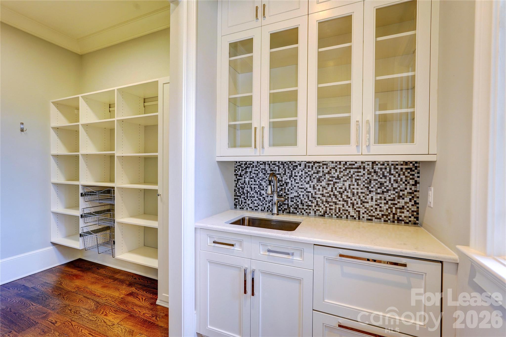 4015 Arbor Way Charlotte, NC 28211 - Photo 16 of 48