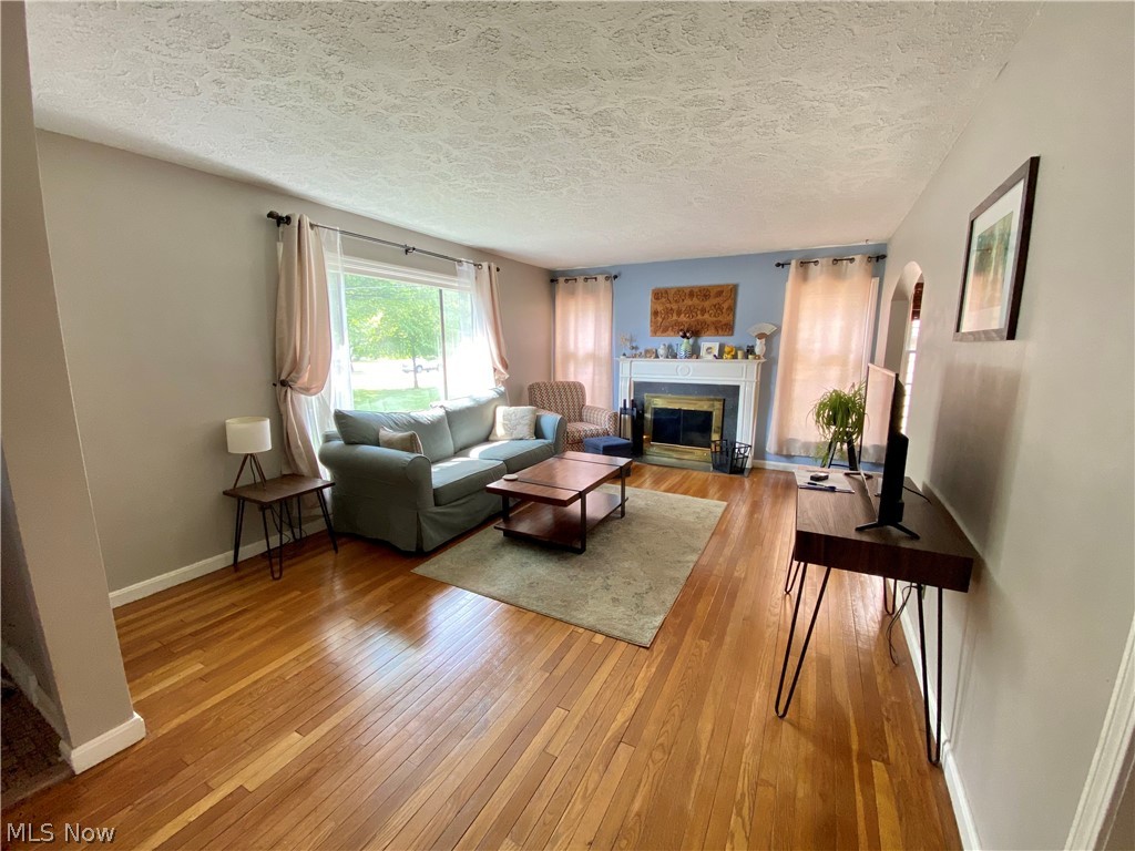 2877 Wagar Road Rocky River, OH 44116 - Photo 13 of 33