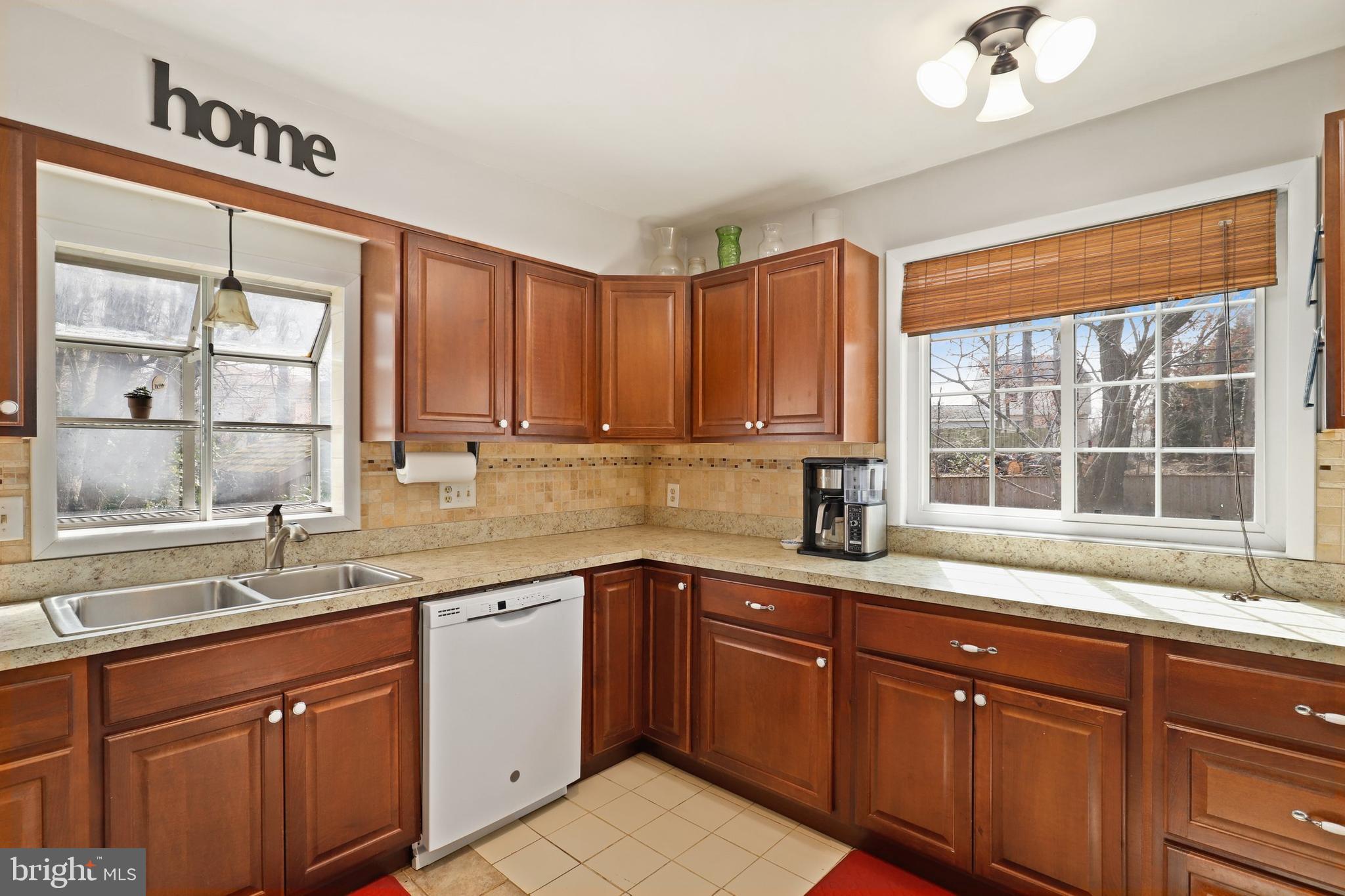 1906 Ridgewick Road Glen Burnie, MD 21061 - Photo 15 of 54 Gallery Image 15