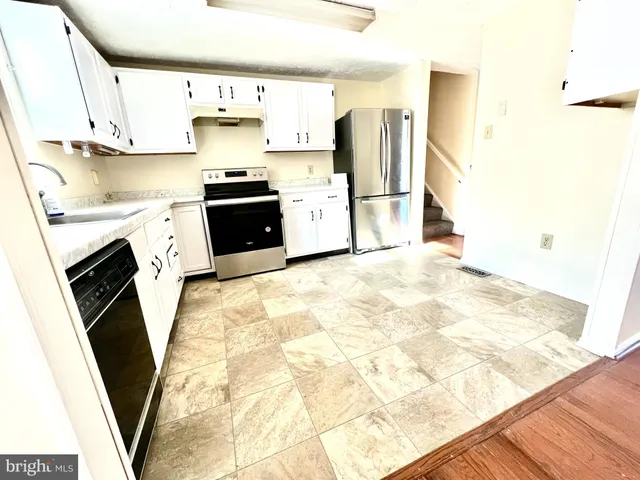 $560,000 | 8017 Tiffany Lane, Lanham, MD 20706