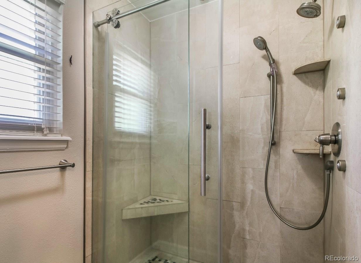 513 Timberline Place Highlands Ranch, CO 80126 - Photo 20 of 29 Gallery Image 20