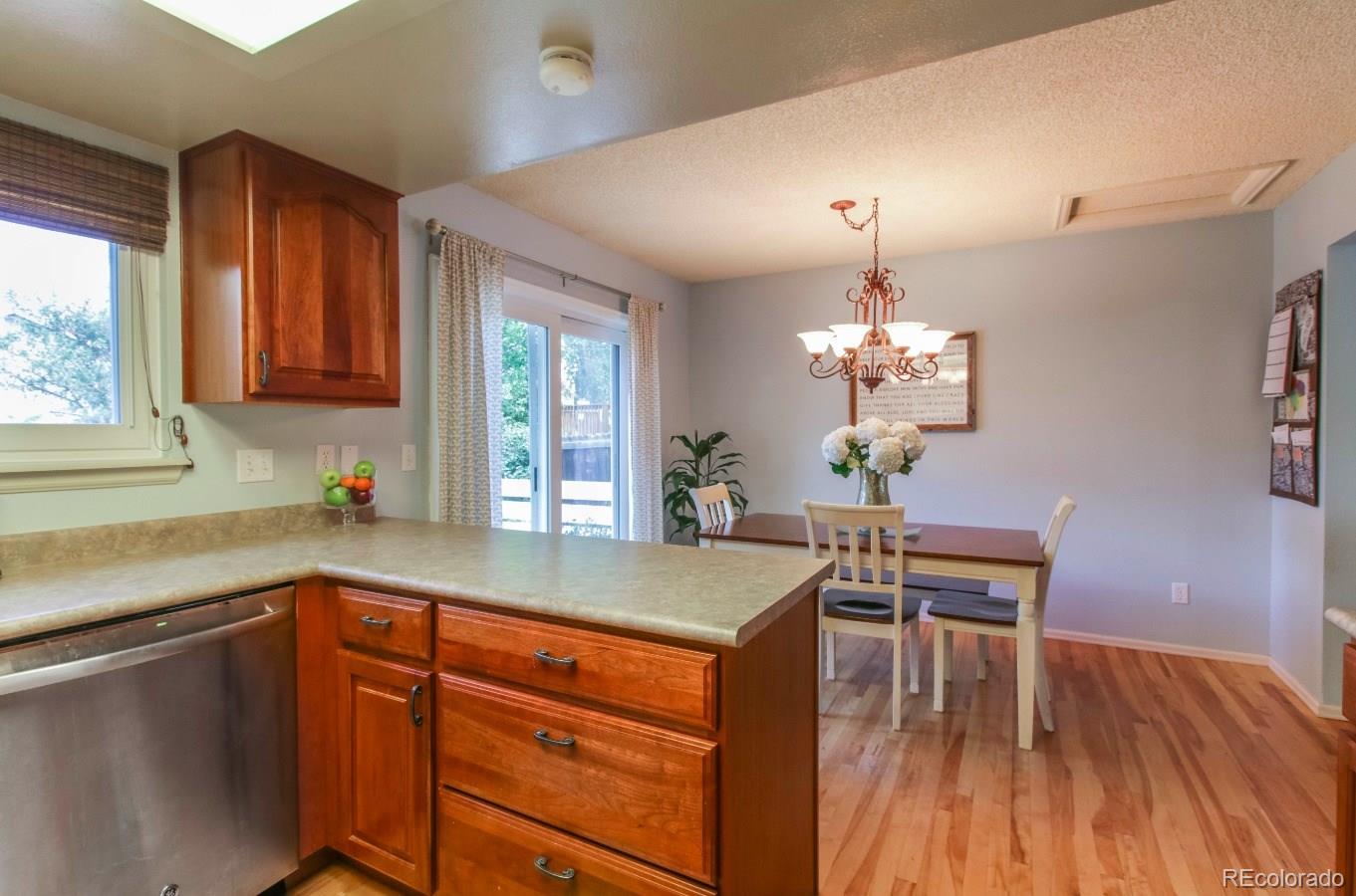 513 Timberline Place Highlands Ranch, CO 80126 - Photo 7 of 29 Gallery Image 7