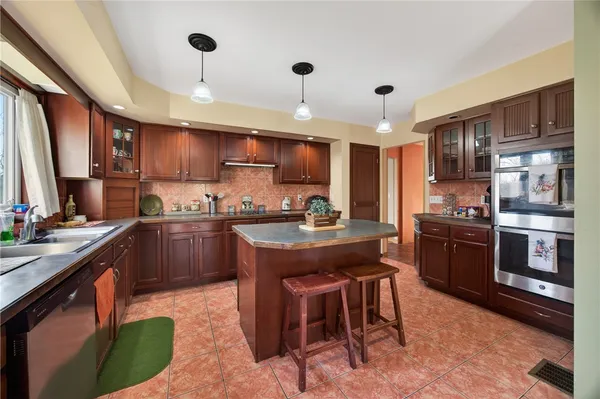 $520,000 | 4014 Belknap Hill Road, Jerusalem, NY 14418