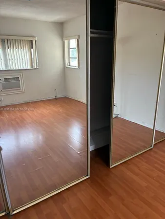 $1,500 | 141 Northeast 10th Avenue, Unit 25C, Hallandale Beach, FL 33009