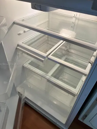 $1,500 | 141 Northeast 10th Avenue, Unit 25C, Hallandale Beach, FL 33009