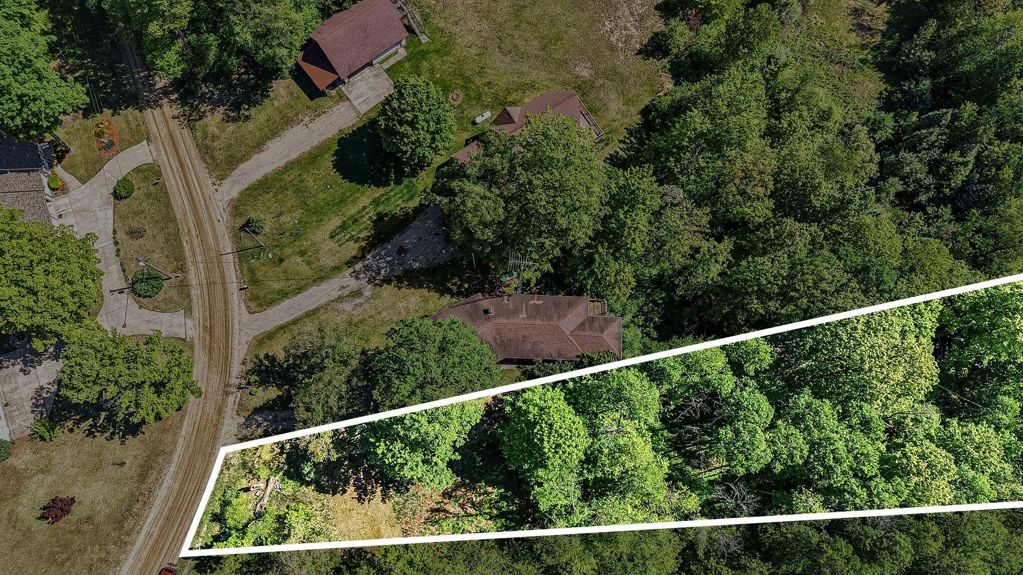 1060 North Meadowbrook Road White Cloud, MI 49349 - Photo 24 of 25 dji_20260526110458_0005_d-lotlines