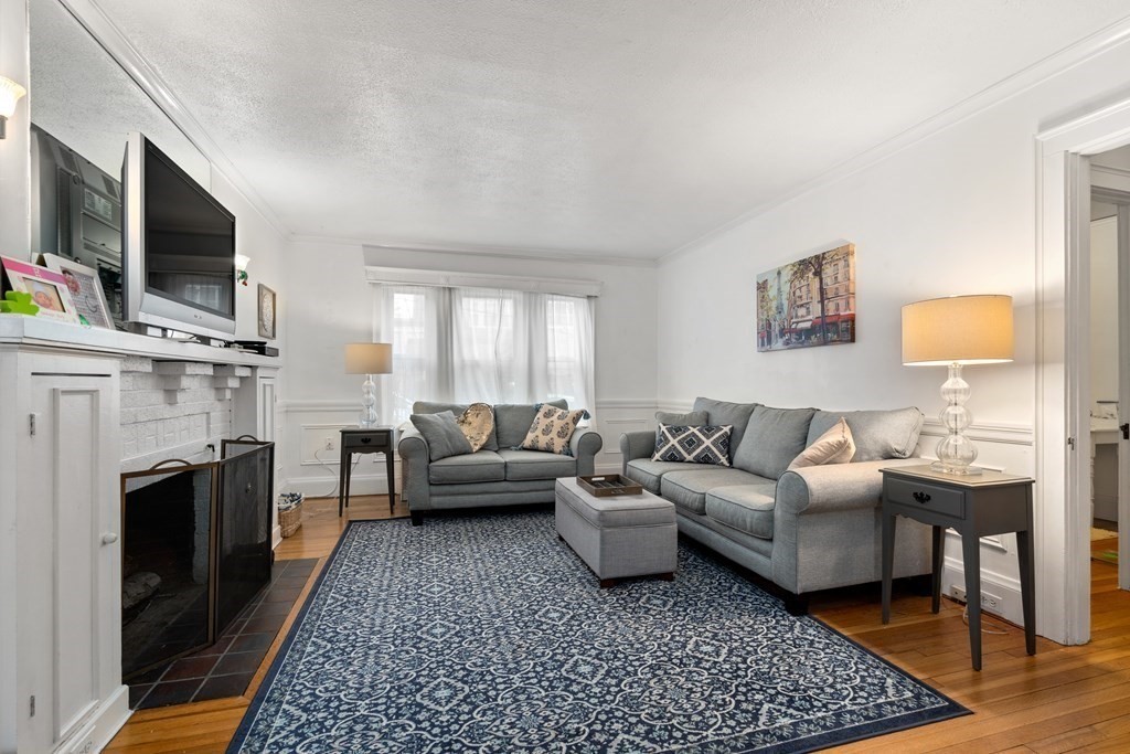 45-47 Lewis Road Belmont, MA 02478 - Photo 4 of 18 Gallery Image 4