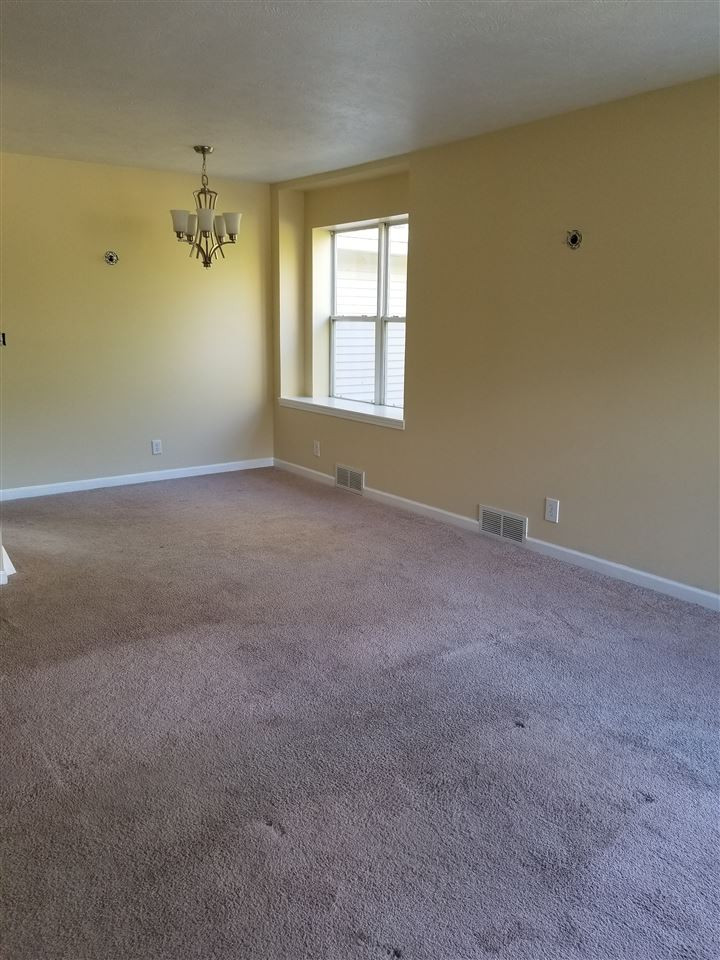 3646 Hoyer Road Jackson, MI 49201 - Photo 2 of 12 Photo 2