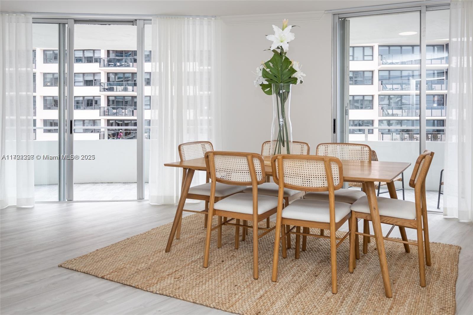 5161 Collins Avenue, Unit 812 Miami Beach, FL 33140 - Photo 26 of 44