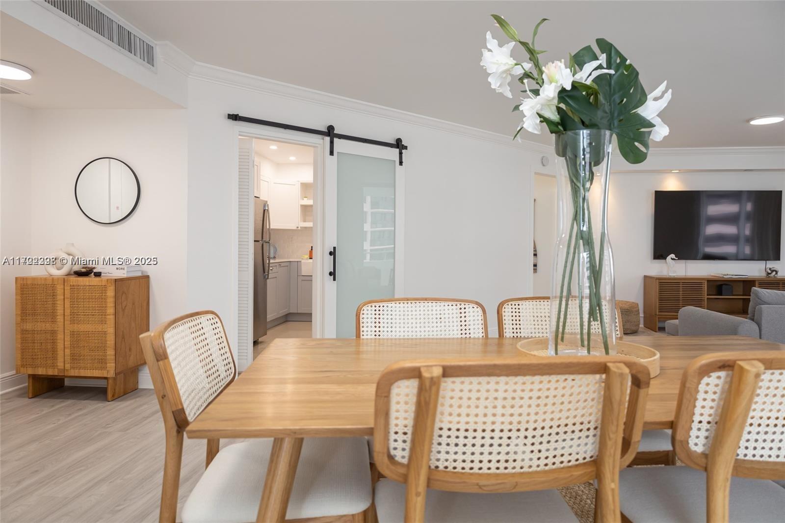 5161 Collins Avenue, Unit 812 Miami Beach, FL 33140 - Photo 43 of 44