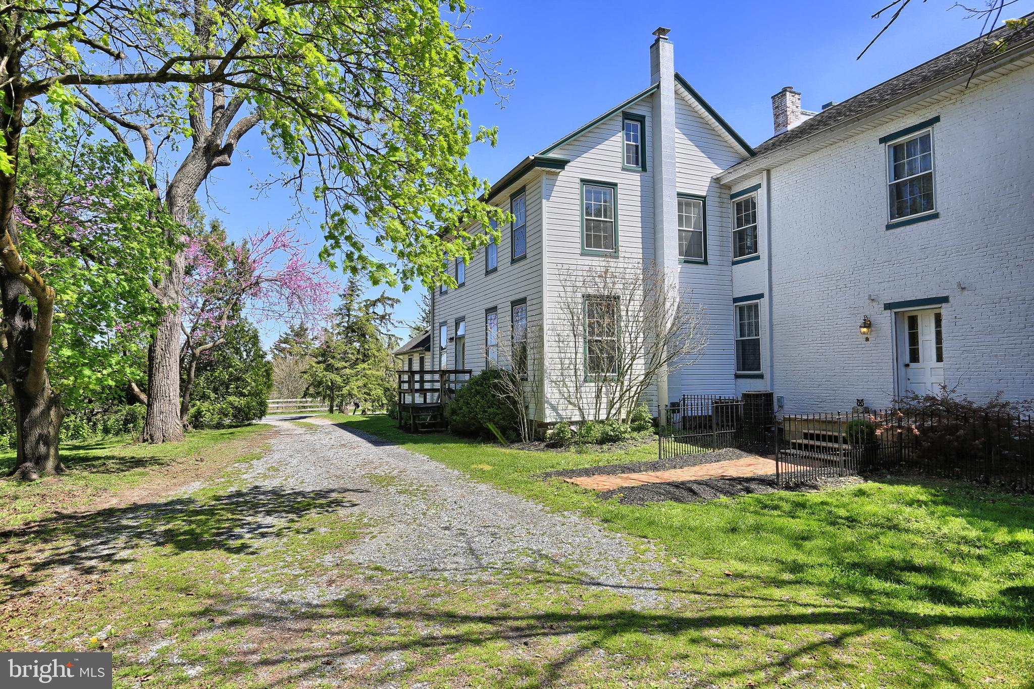 5635 Elizabethtown Road Hershey, PA 17033 - Photo 2 of 71 Gallery Image 2
