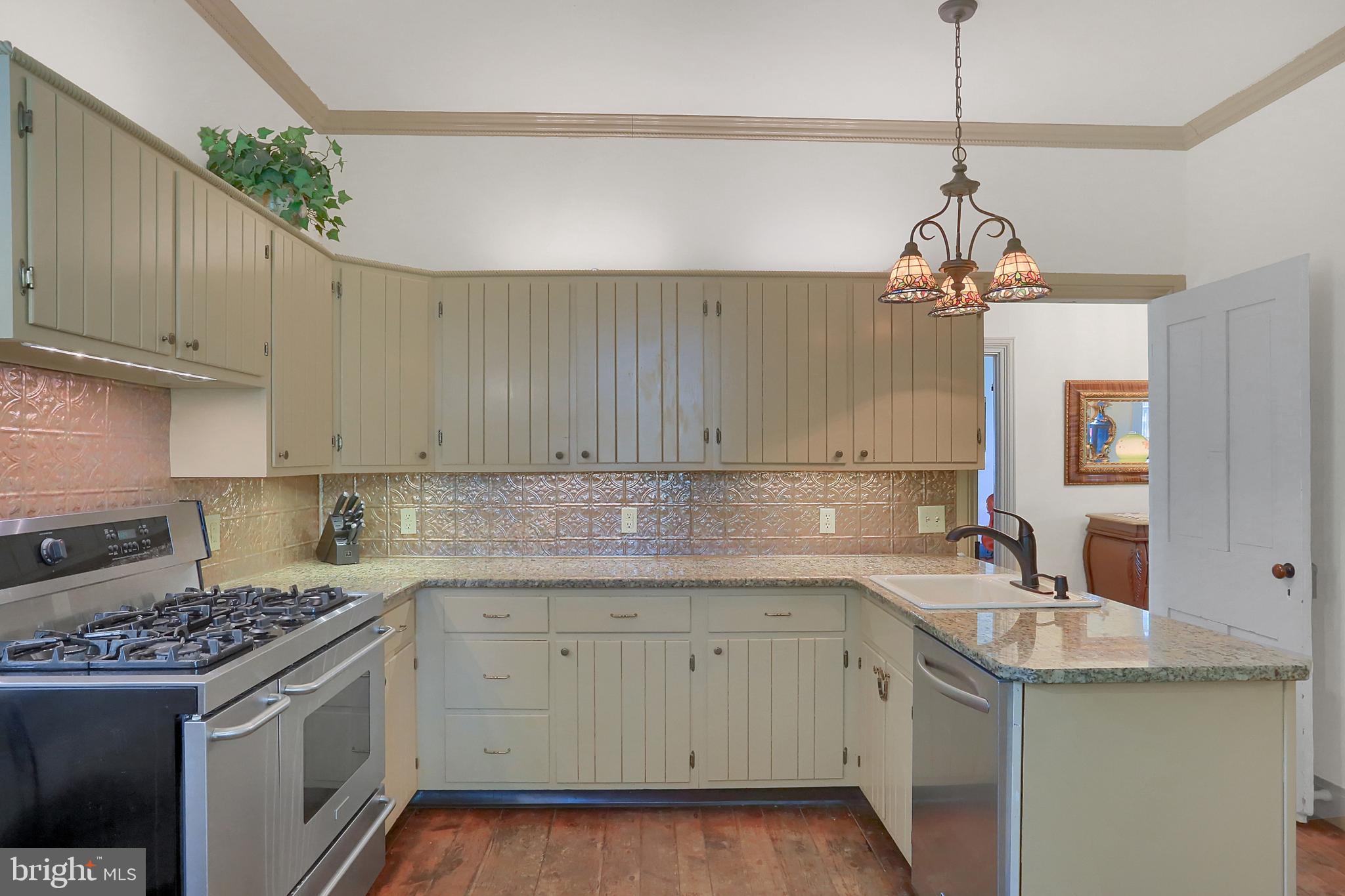 5635 Elizabethtown Road Hershey, PA 17033 - Photo 23 of 71 Kitchen