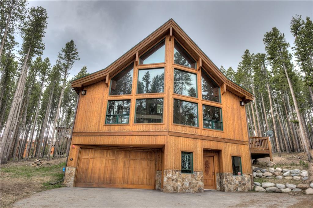 324 4 O'Clock Run Road Breckenridge, CO 80424 - Photo 6 of 25 a front view of a house with a yard