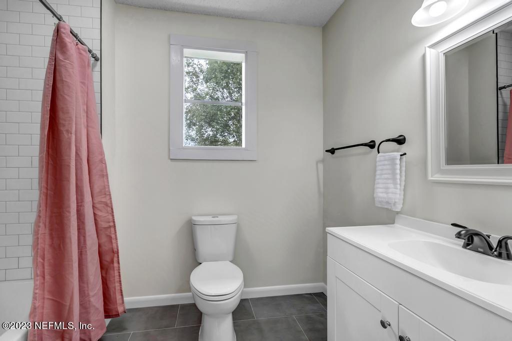6504 Mitford Road Jacksonville, FL 32210 - Photo 18 of 27 6504 Mitford Rd-31
