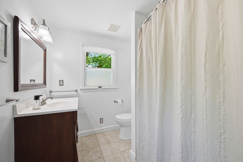 11 Friend Street Beverly, MA 01915 - Photo 30 of 37