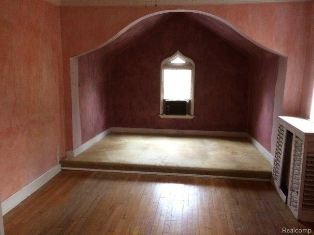 464 Neff Road Grosse Pointe, MI 48230 - Photo 9 of 18 IMG_9326.jpg