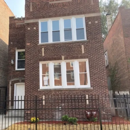 $222,000 | 8005 South Maryland Avenue, Chicago, IL 60619