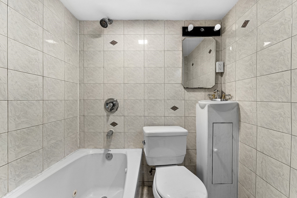 306 Commonwealth Avenue, Unit 1 Boston, MA 02115 - Photo 8 of 10