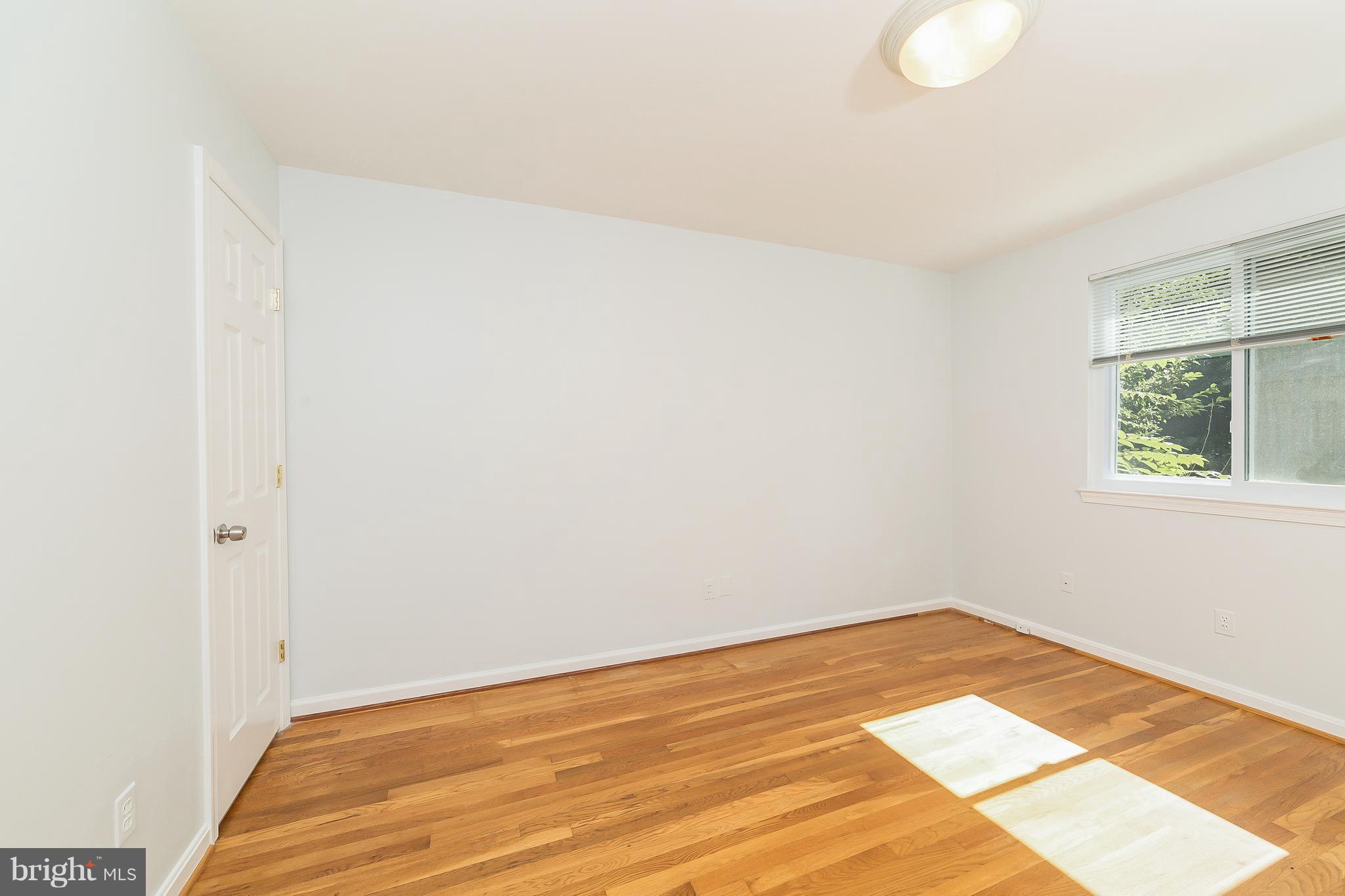 8622 Thames Street Springfield, VA 22151 - Photo 17 of 30 Bedroom