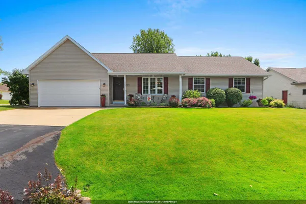 $379,900 | W2309 Briarwood Drive, Appleton, WI 54915