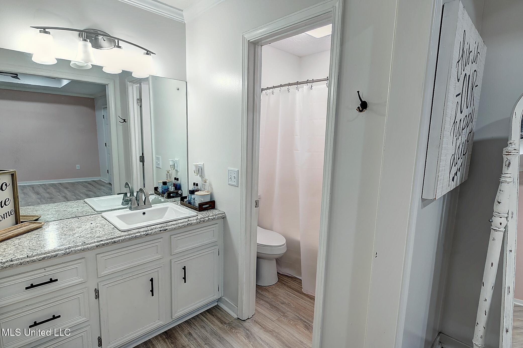 304 Massey Cove Carthage, MS 39051 - Photo 16 of 34 304MasseyCove-070_1_2Natural01