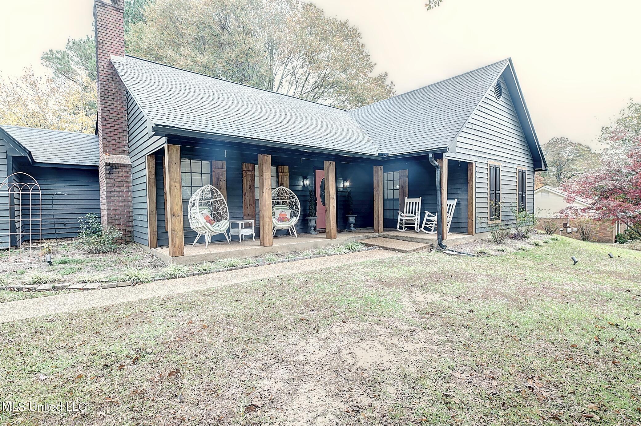 304 Massey Cove Carthage, MS 39051 - Photo 33 of 34 304MasseyCove-019_20_21Natural01