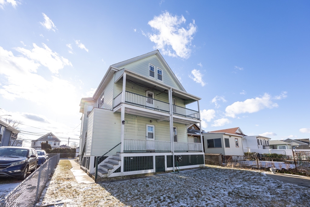 9 St James Road Medford, MA 02155 - Photo 3 of 40 Gallery Image 3