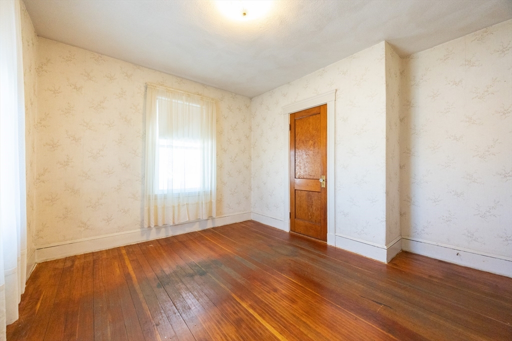 9 St James Road Medford, MA 02155 - Photo 32 of 40 Gallery Image 32