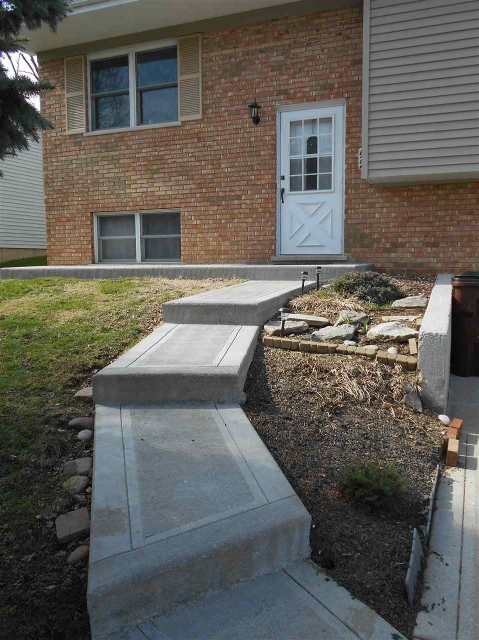 422 Spring Street Erlanger, KY 41018 - Photo 2 of 21 Gallery Image 2