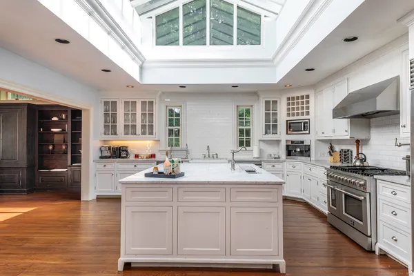 $3,395,000 | 10 Sunny Ridge Road, Washington, CT 06793
