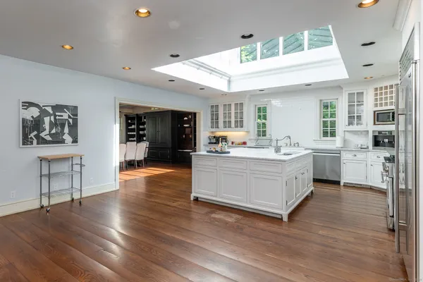 $3,395,000 | 10 Sunny Ridge Road, Washington, CT 06793