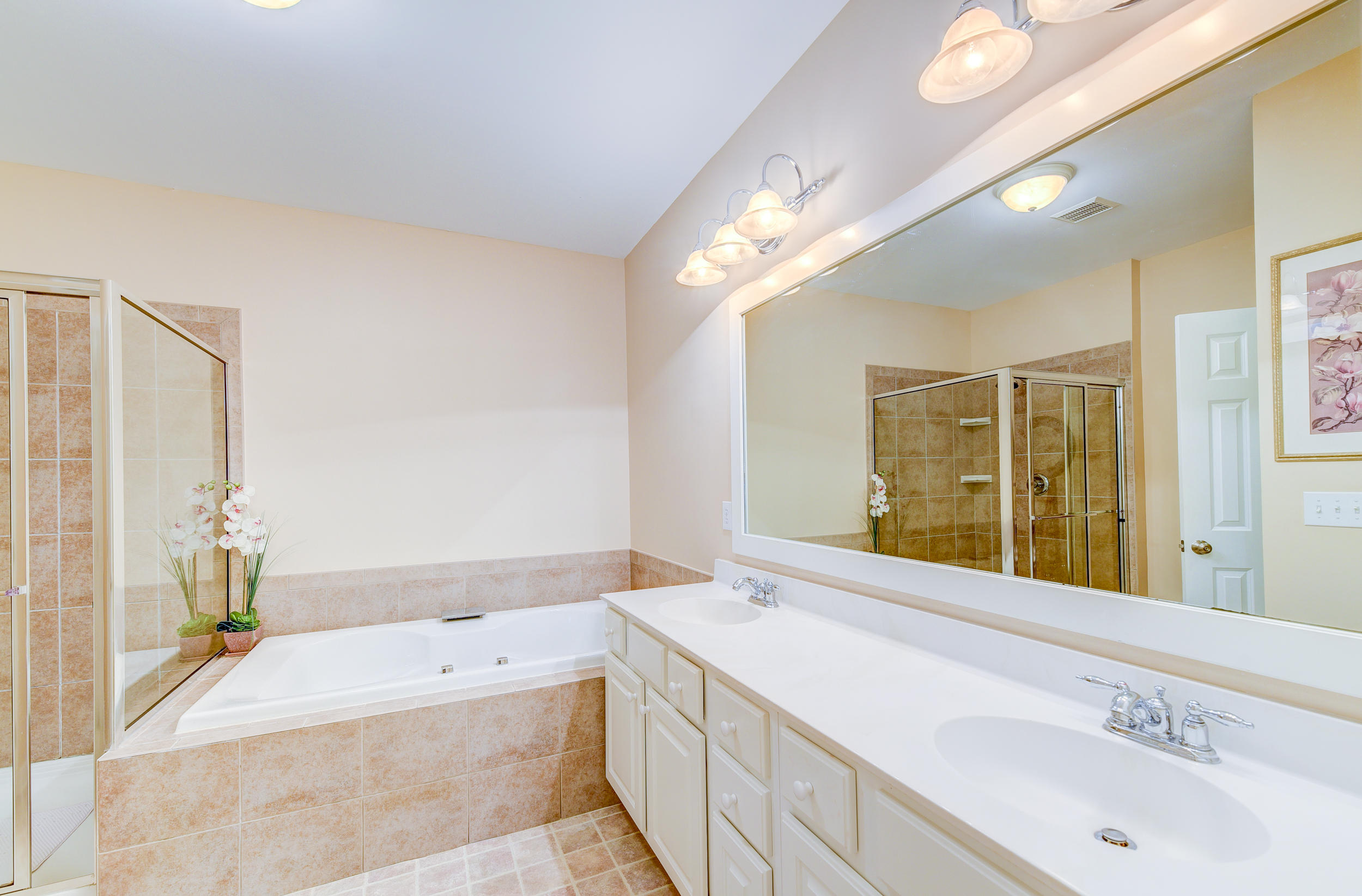 268 Fair Sailing Road, Unit 43 Mount Pleasant, SC 29466 - Photo 11 of 28 _DSC8648_49_50_51_52