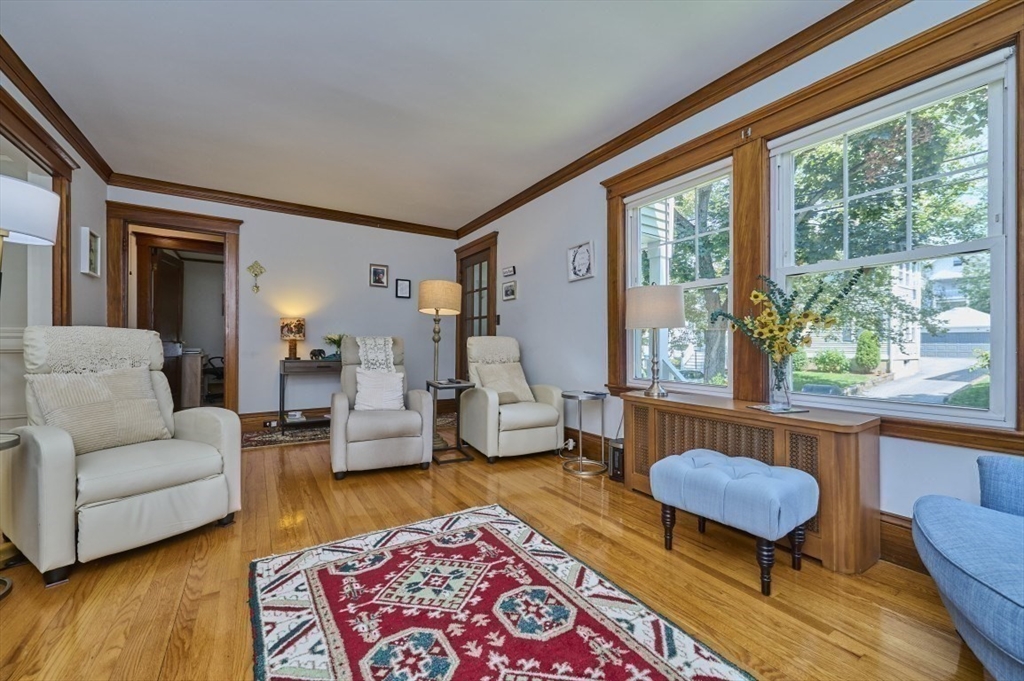 38 Wiley Road, Unit 1 Belmont, MA 02478 - Photo 4 of 19 Gallery Image 4