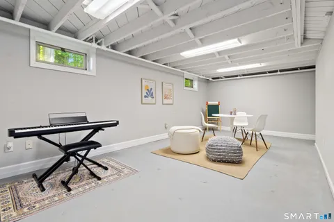 $1,595,000 | 493 Valley Road, New Canaan, CT 06840