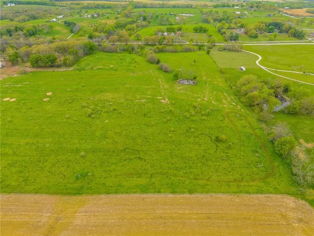 $460,000 | 15915 Plattsburg Road, Kearney, MO 64060
