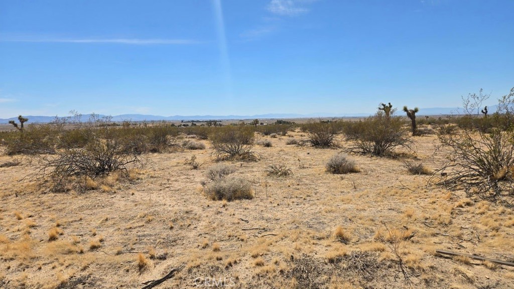 0 147th Street Lancaster, CA 93535 - Photo 10 of 21 a view of ocean view with beach