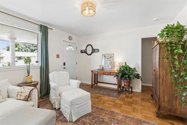609 North Starrett Road Metairie, LA 70003 - Photo 4 of 25 Gallery Image 4