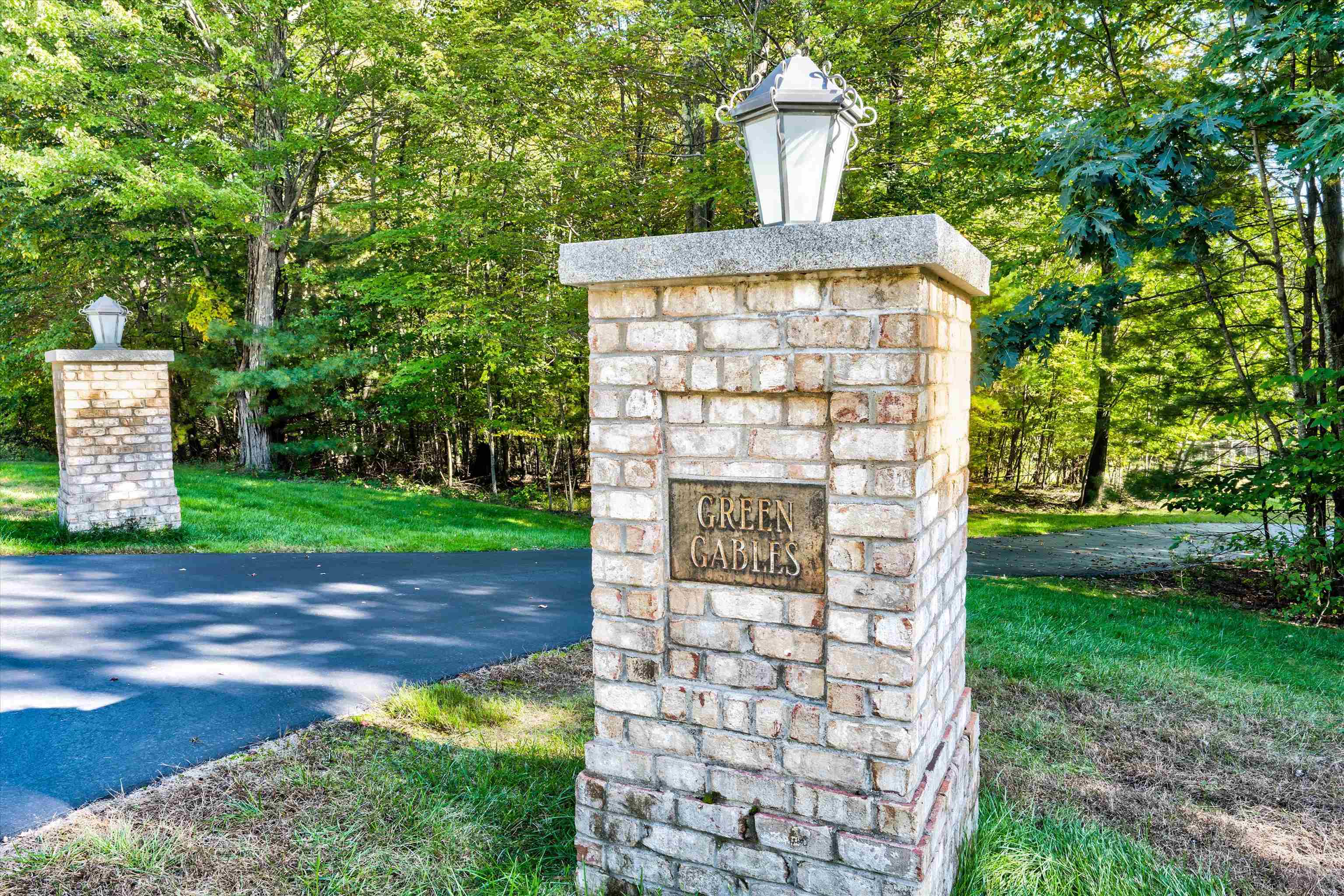 19 The Flume Amherst, NH 03031 - Photo 1 of 39