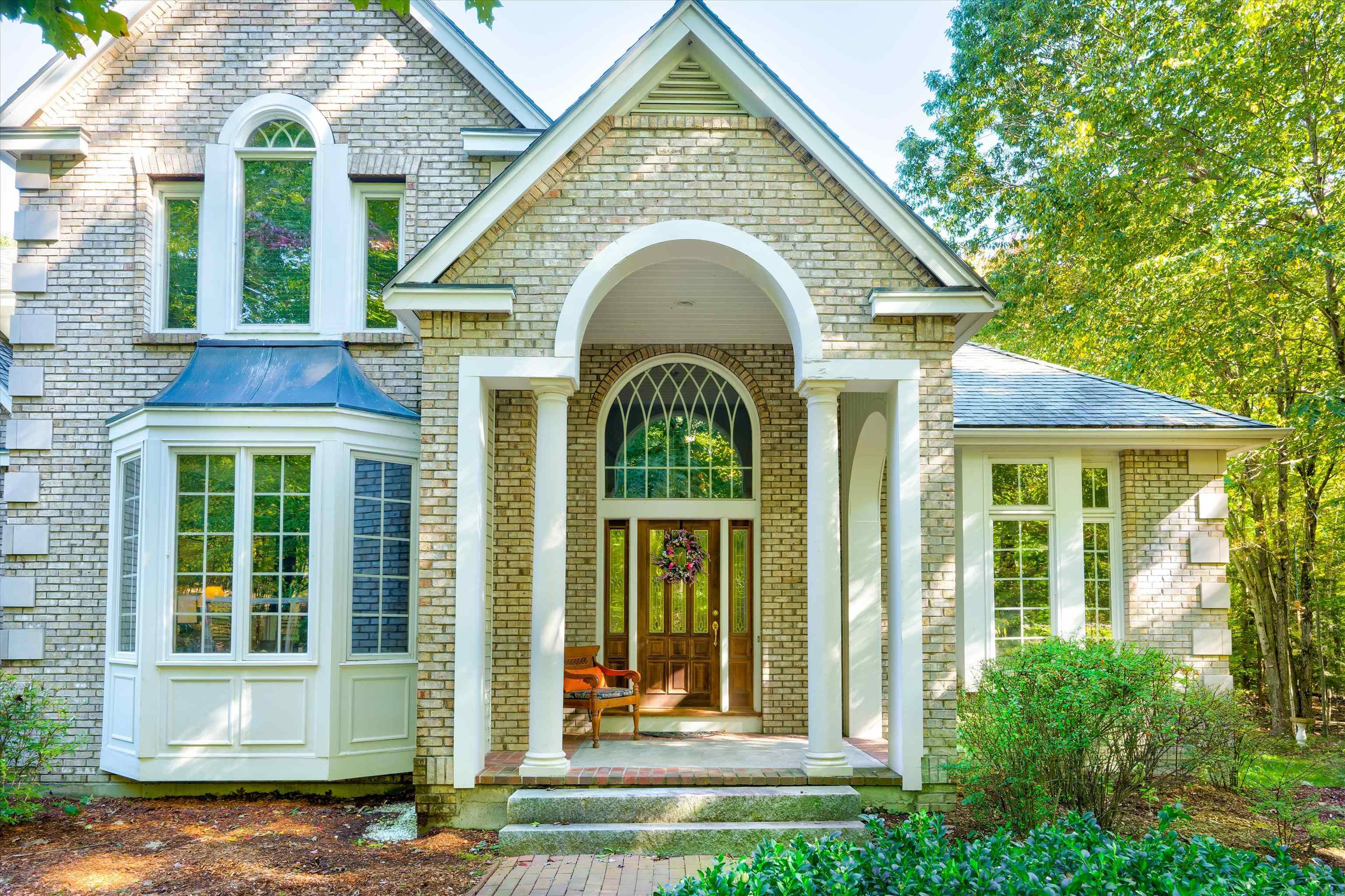 19 The Flume Amherst, NH 03031 - Photo 3 of 39