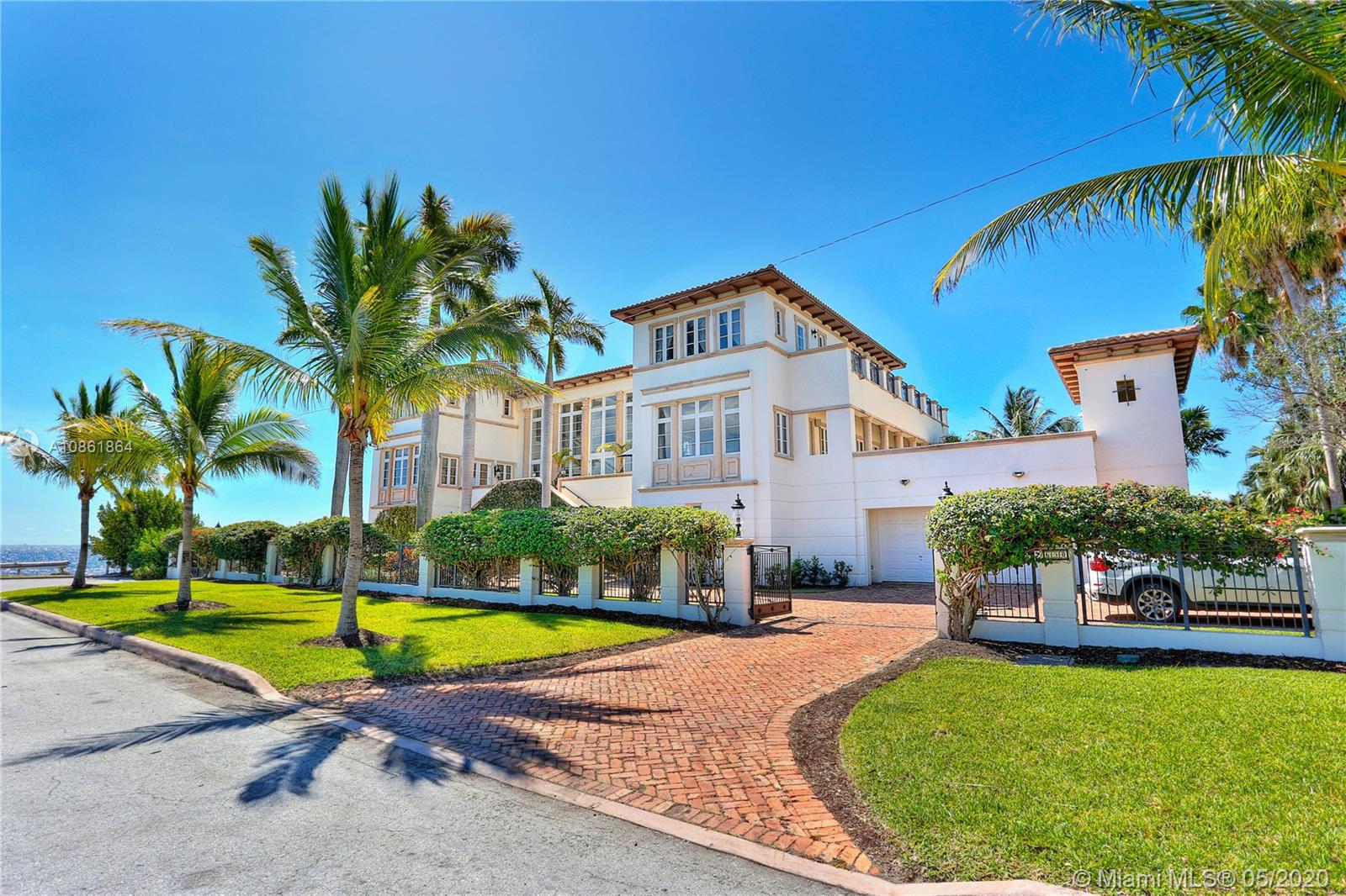 650 Lugo Avenue Coral Gables, FL 33156 - Photo 4 of 42